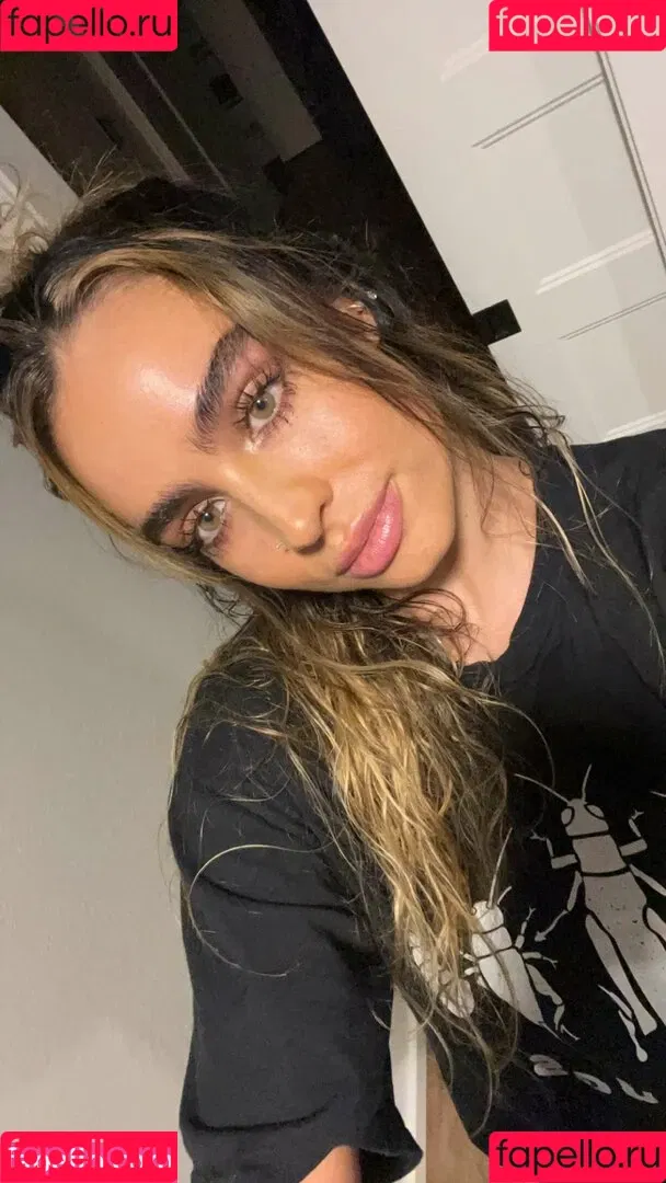 Sommer Ray Onlyfans Photo Gallery 