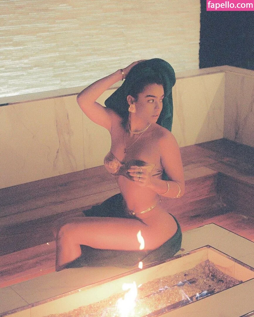 Sommer Ray Onlyfans Photo Gallery 