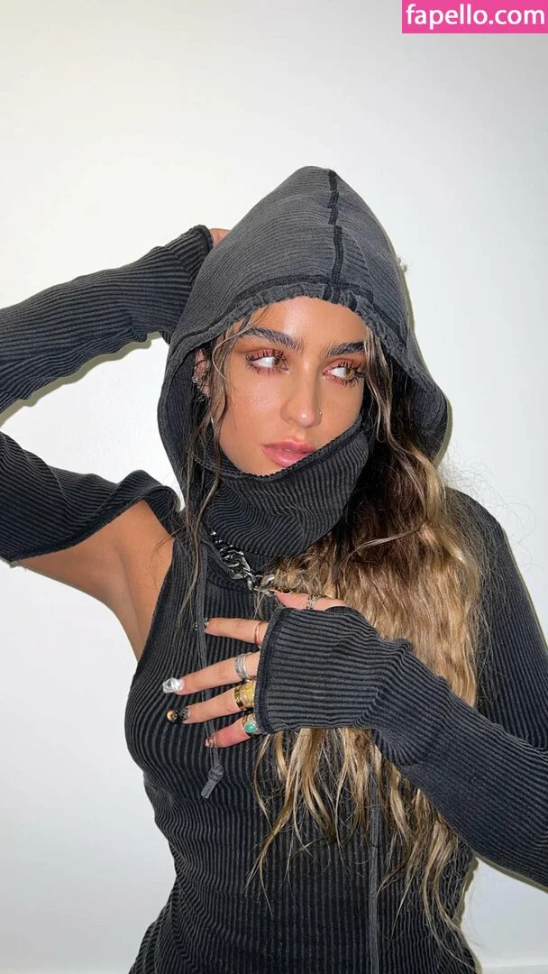 Sommer Ray Onlyfans Photo Gallery 