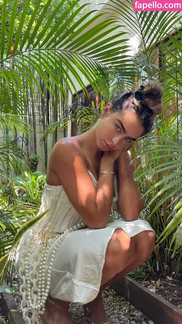 Sommer Ray Onlyfans Photo Gallery 