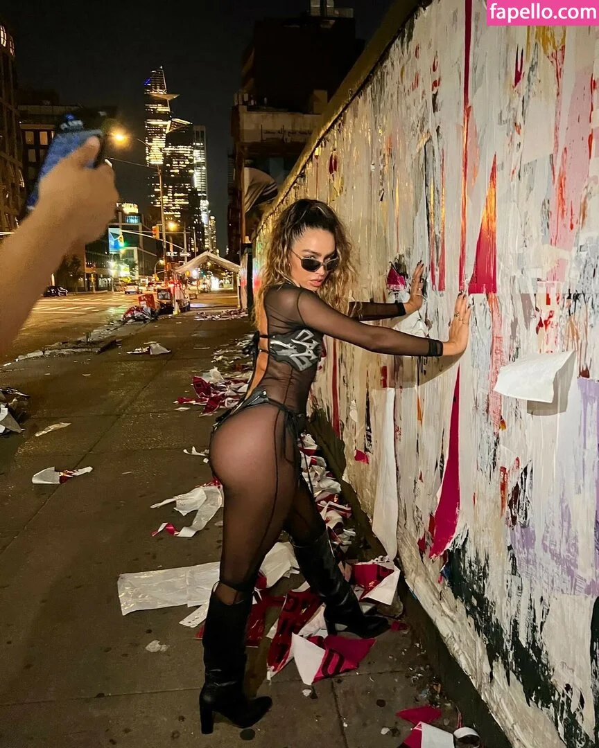 Sommer Ray Onlyfans Photo Gallery 