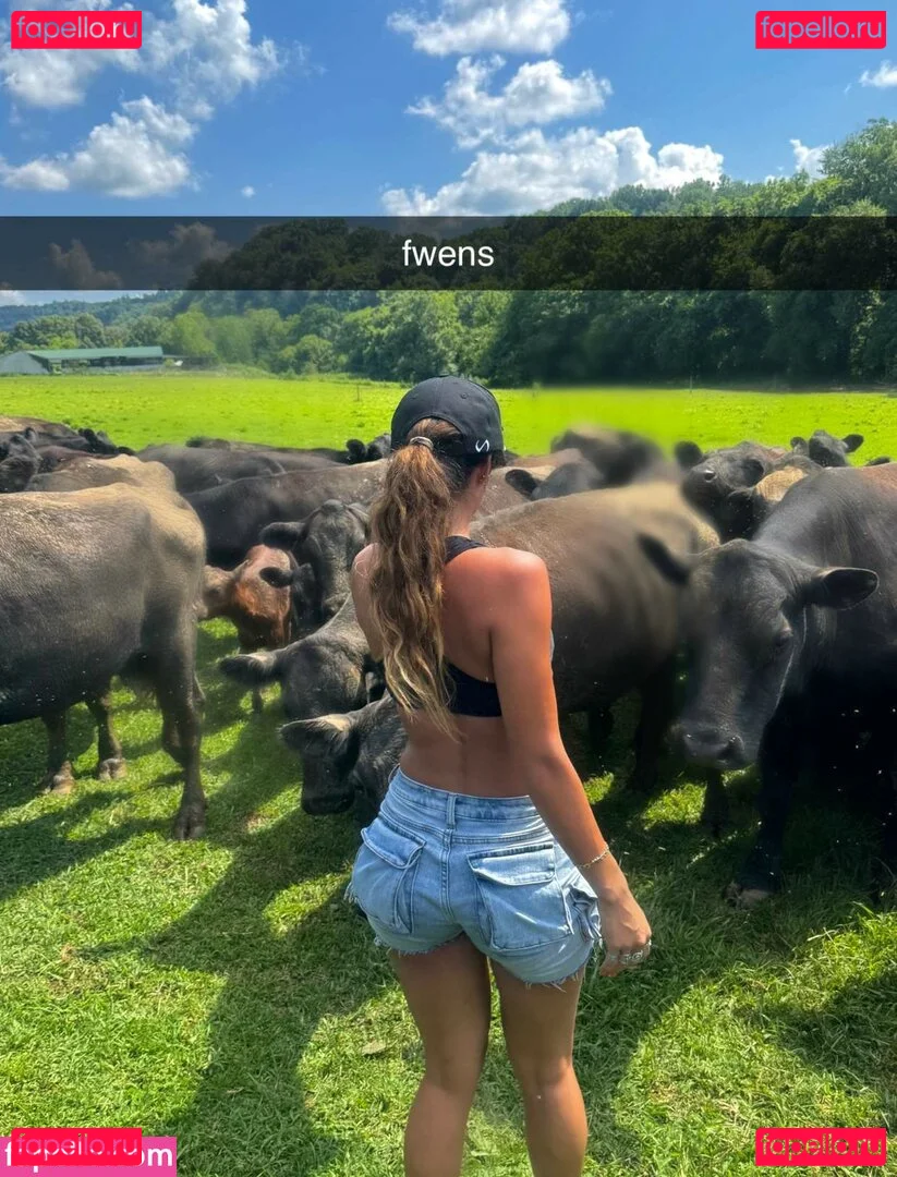 Sommer Ray Onlyfans Photo Gallery 