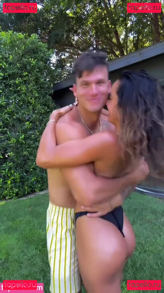 Sommer Ray Onlyfans Photo Gallery 