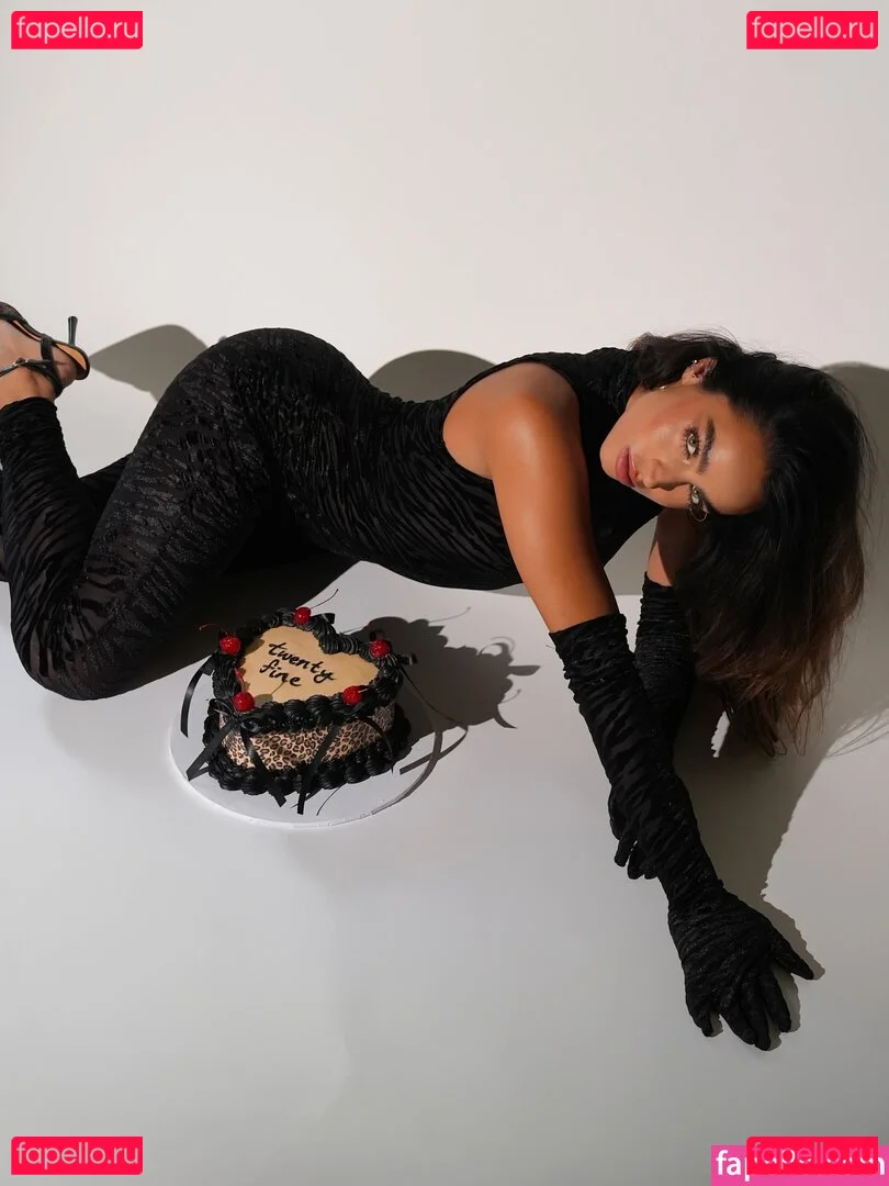 Sommer Ray Onlyfans Photo Gallery 