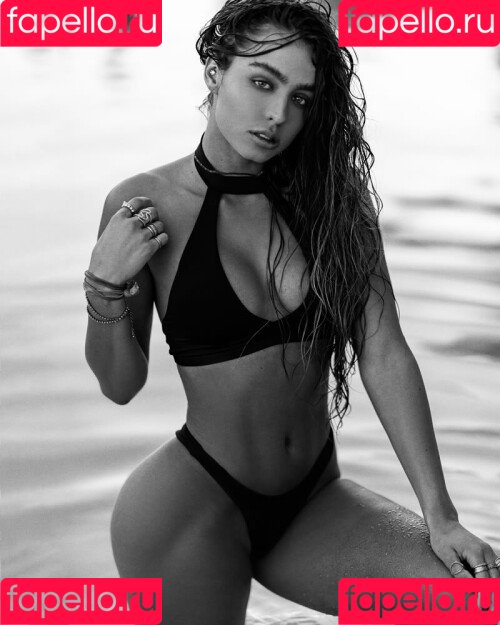 Sommer Ray Onlyfans Photo Gallery 