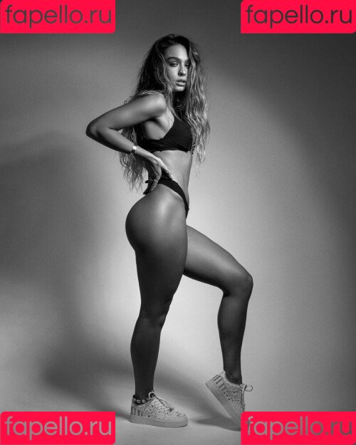 Sommer Ray Onlyfans Photo Gallery 