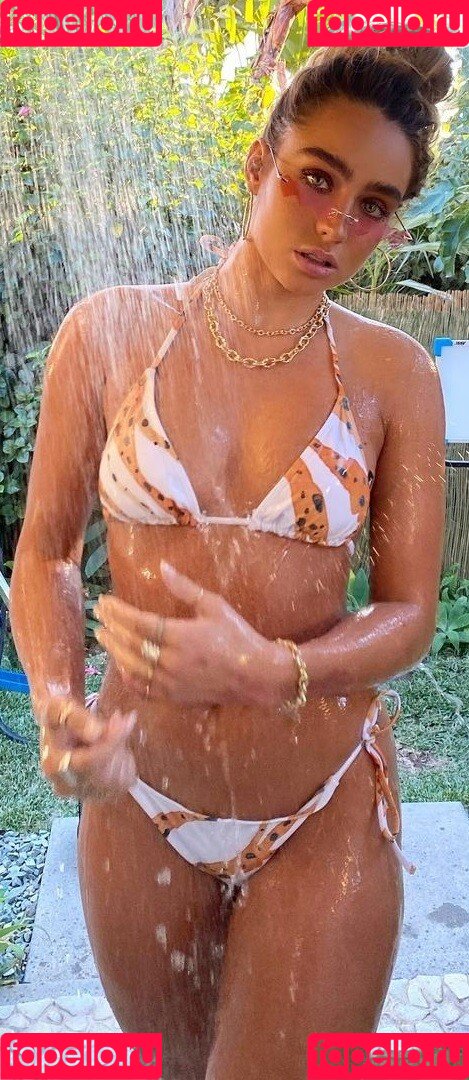 Sommer Ray Onlyfans Photo Gallery 