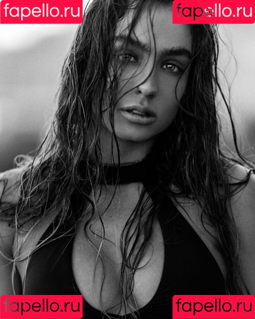 Sommer Ray Onlyfans Photo Gallery 