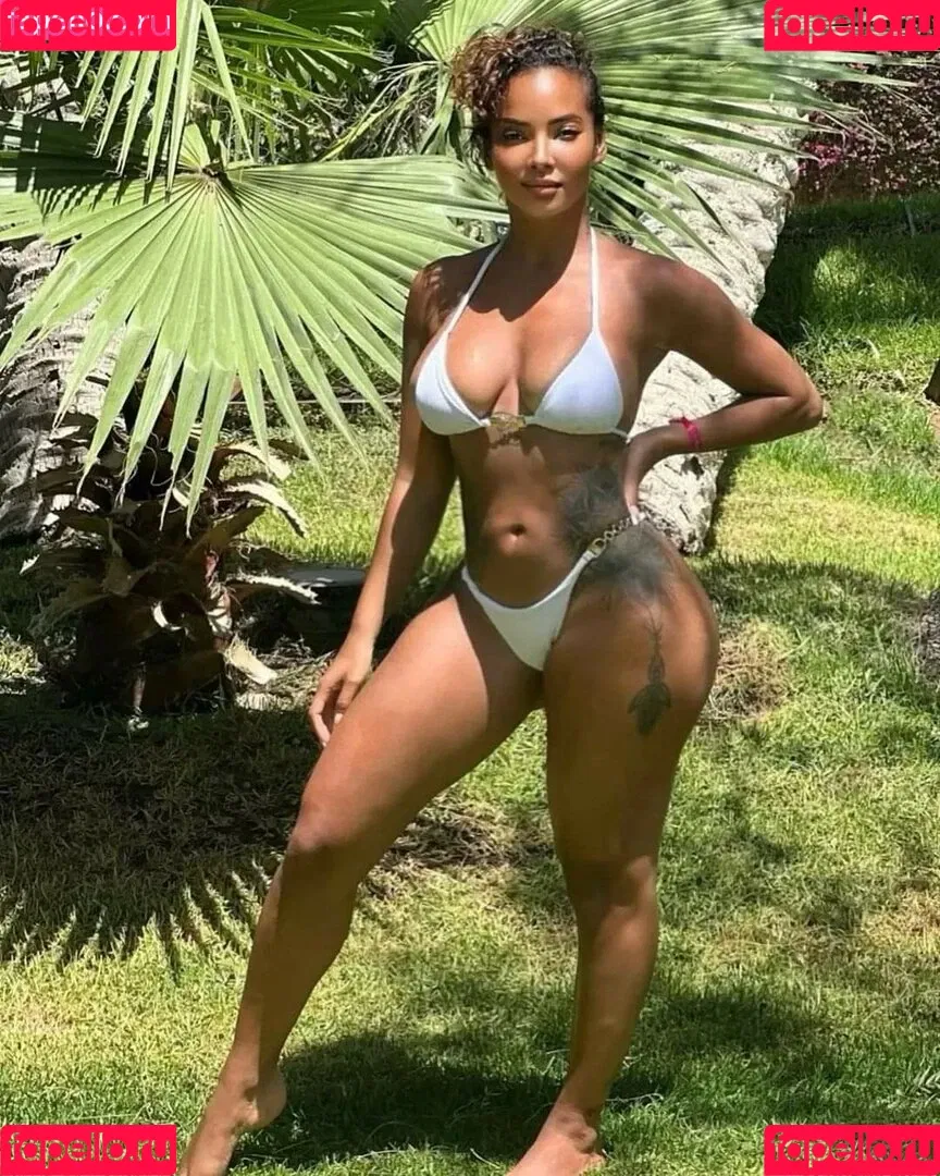 estelb75 Onlyfans Photo Gallery 