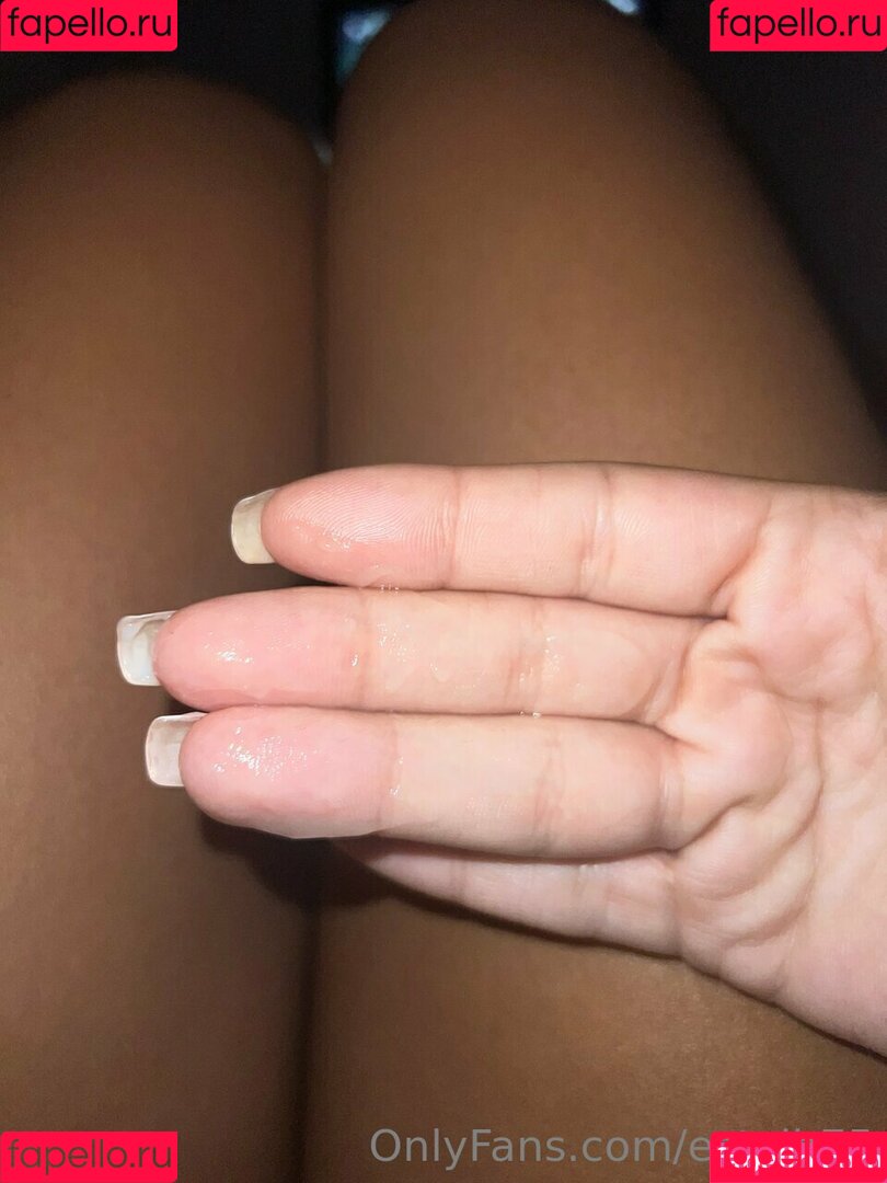 estelb75 Onlyfans Photo Gallery 