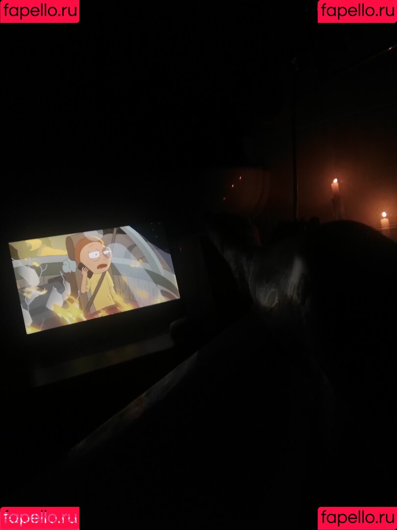 Olya_Holmes Onlyfans Photo Gallery 