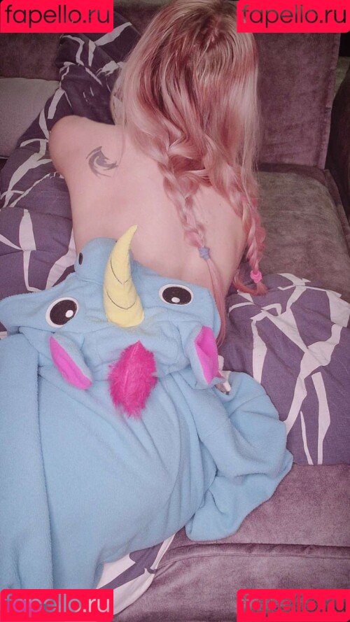 Linaneyeon Onlyfans Photo Gallery 