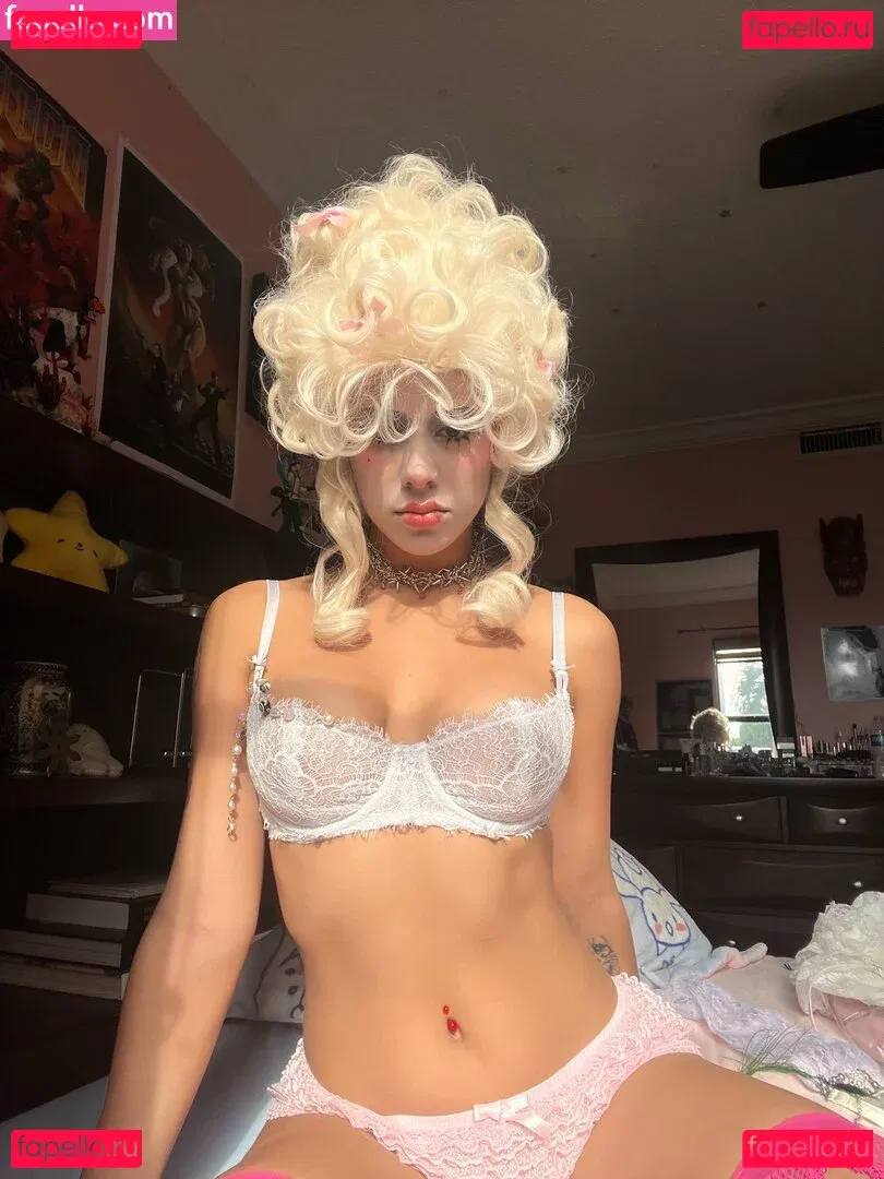 Little Bunny Onlyfans Photo Gallery 