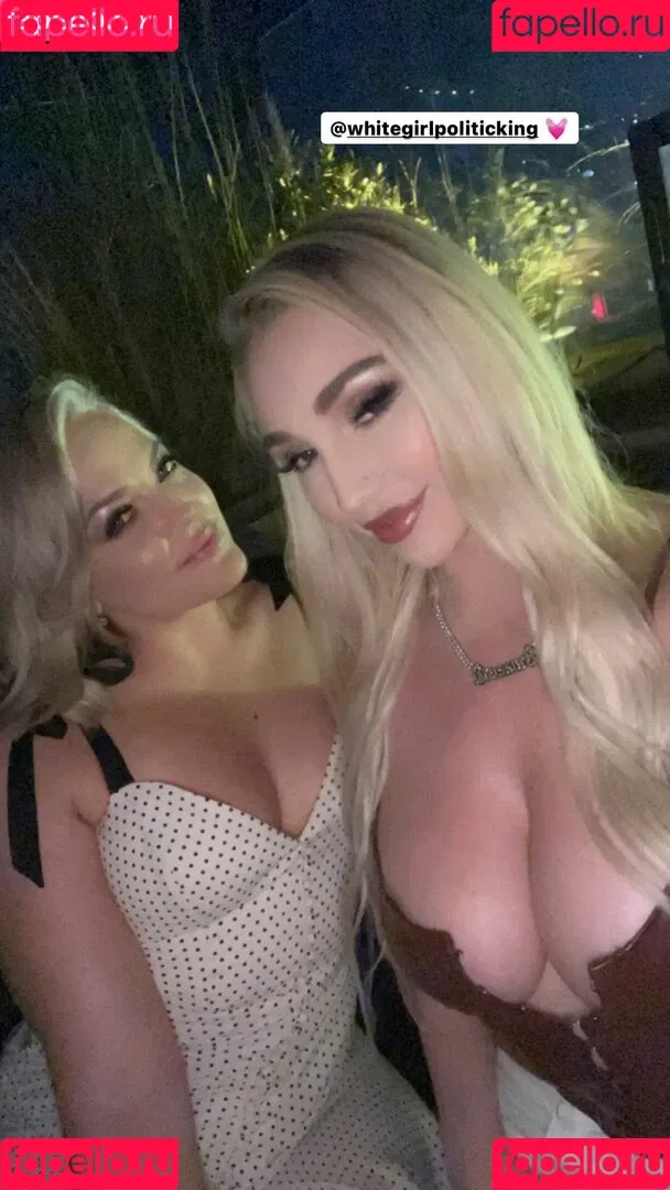 Kendra Sunderland Onlyfans Photo Gallery 