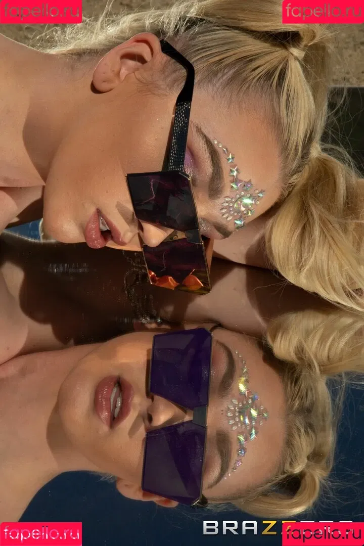 Kendra Sunderland Onlyfans Photo Gallery 