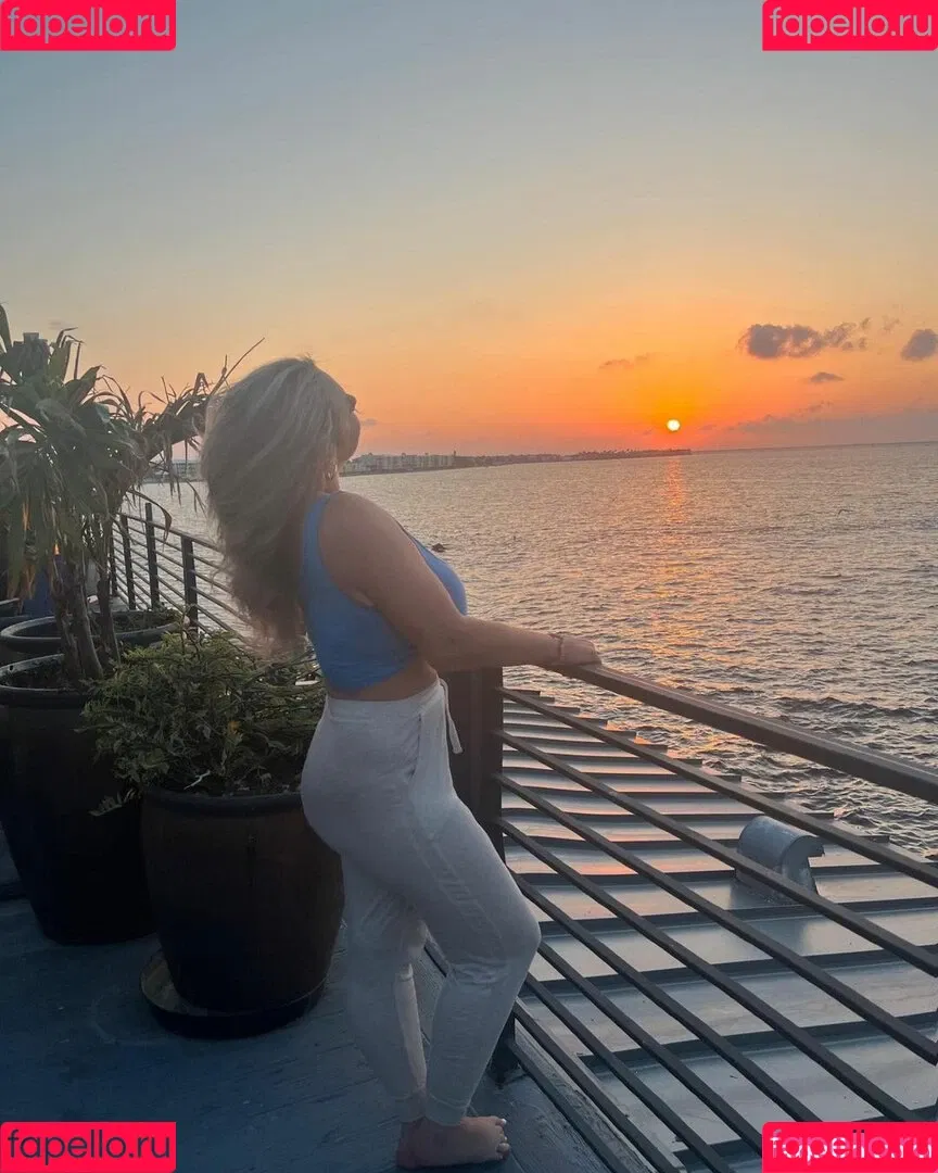 Jillian Onlyfans Photo Gallery 