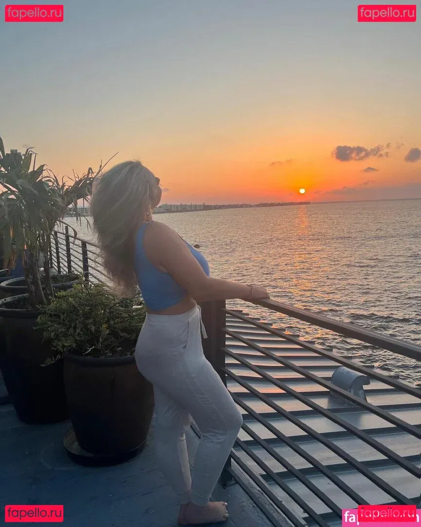 Jillian Onlyfans Photo Gallery 