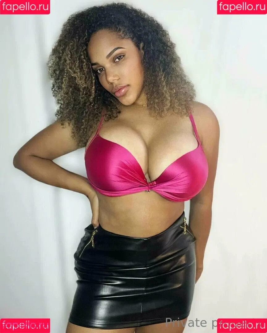 thekixxy Onlyfans Photo Gallery 