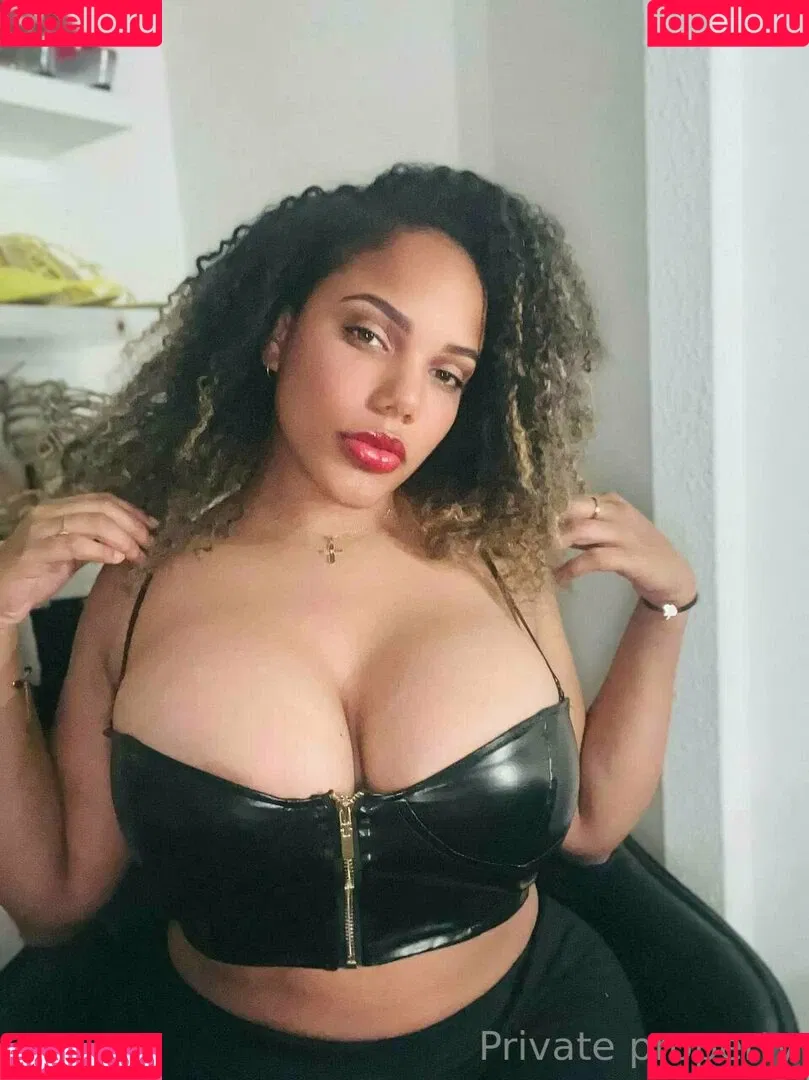 thekixxy Onlyfans Photo Gallery 