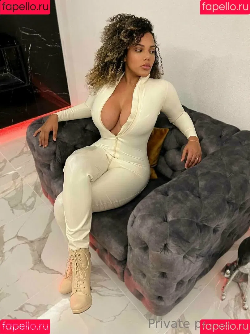 thekixxy Onlyfans Photo Gallery 