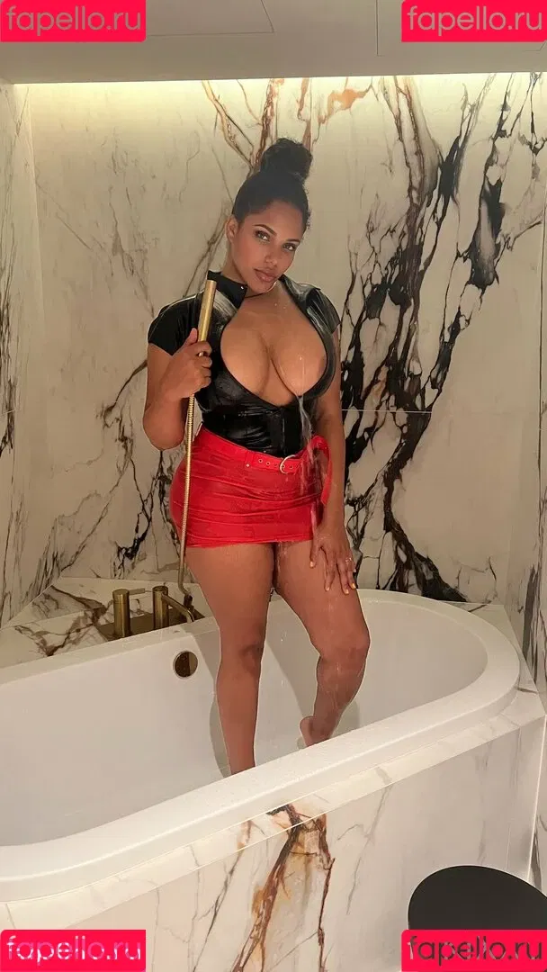 thekixxy Onlyfans Photo Gallery 