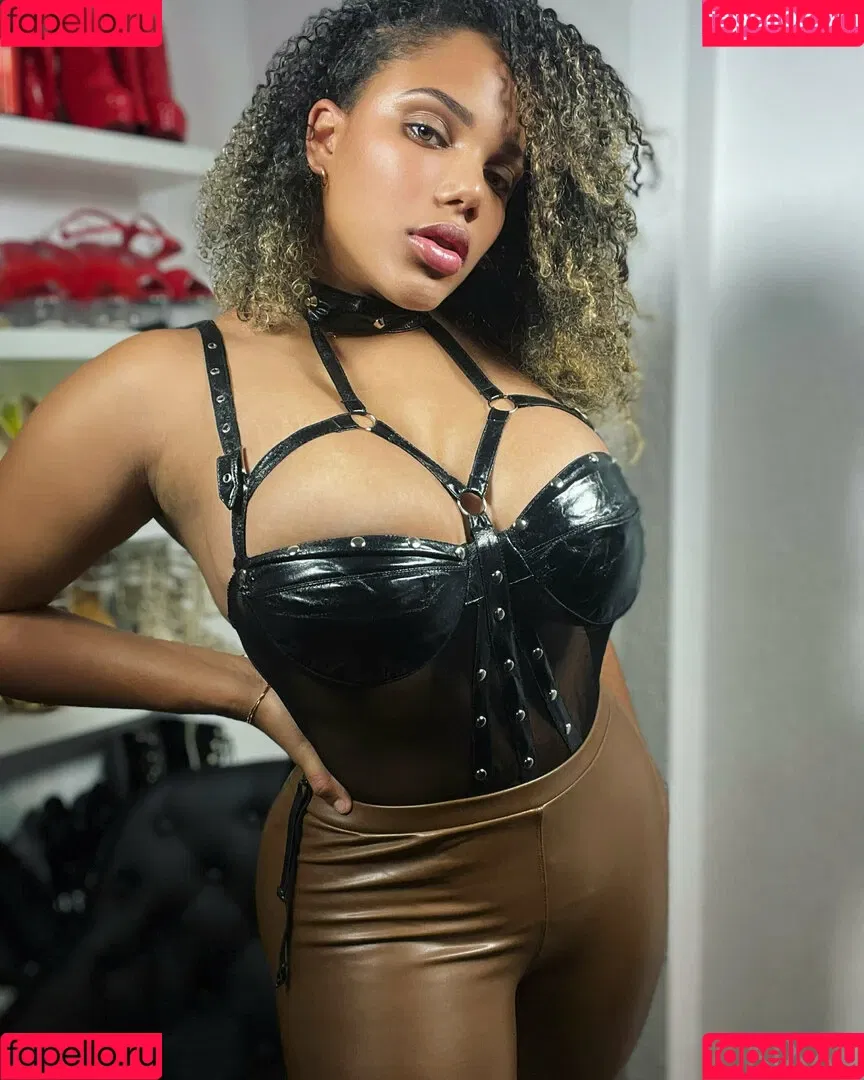 thekixxy Onlyfans Photo Gallery 