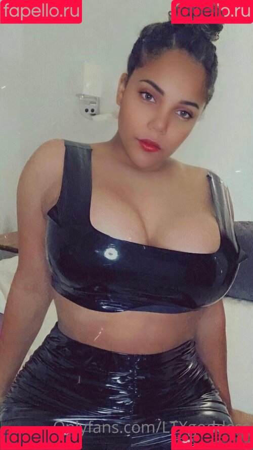 thekixxy Onlyfans Photo Gallery 