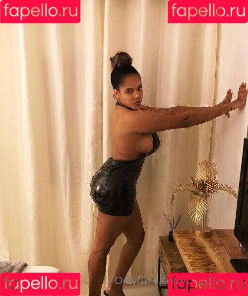 thekixxy Onlyfans Photo Gallery 