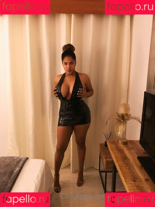 thekixxy Onlyfans Photo Gallery 