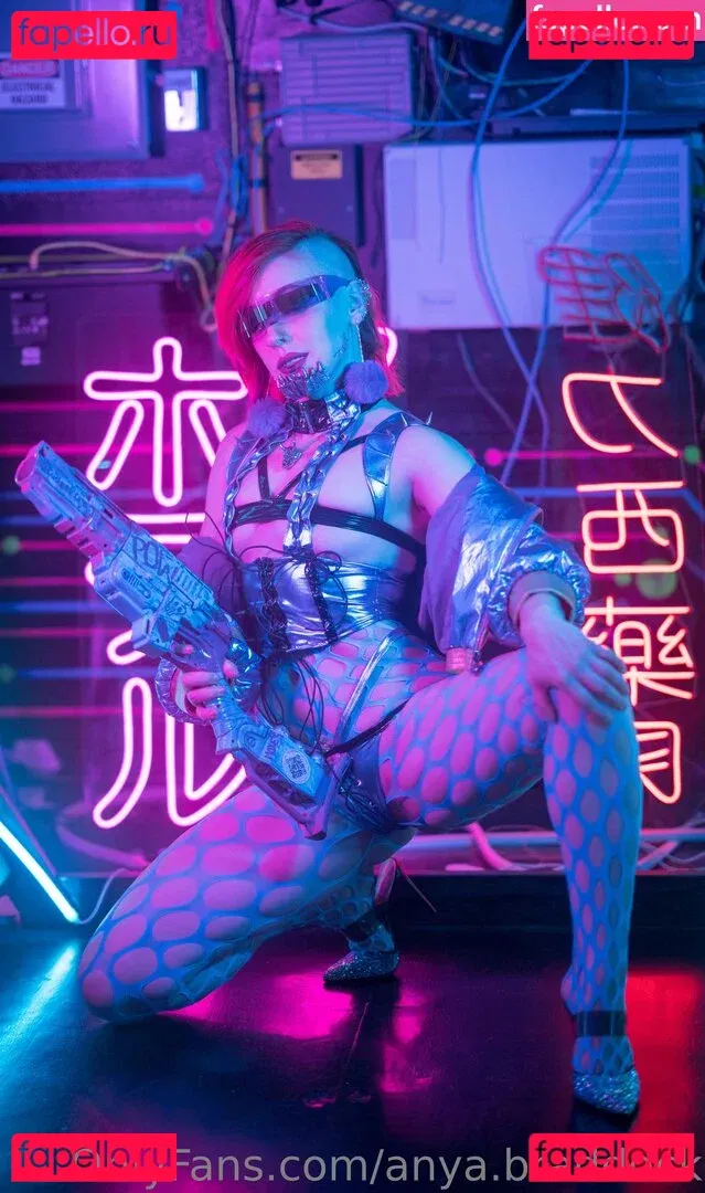 Anya Braddock Onlyfans Photo Gallery 