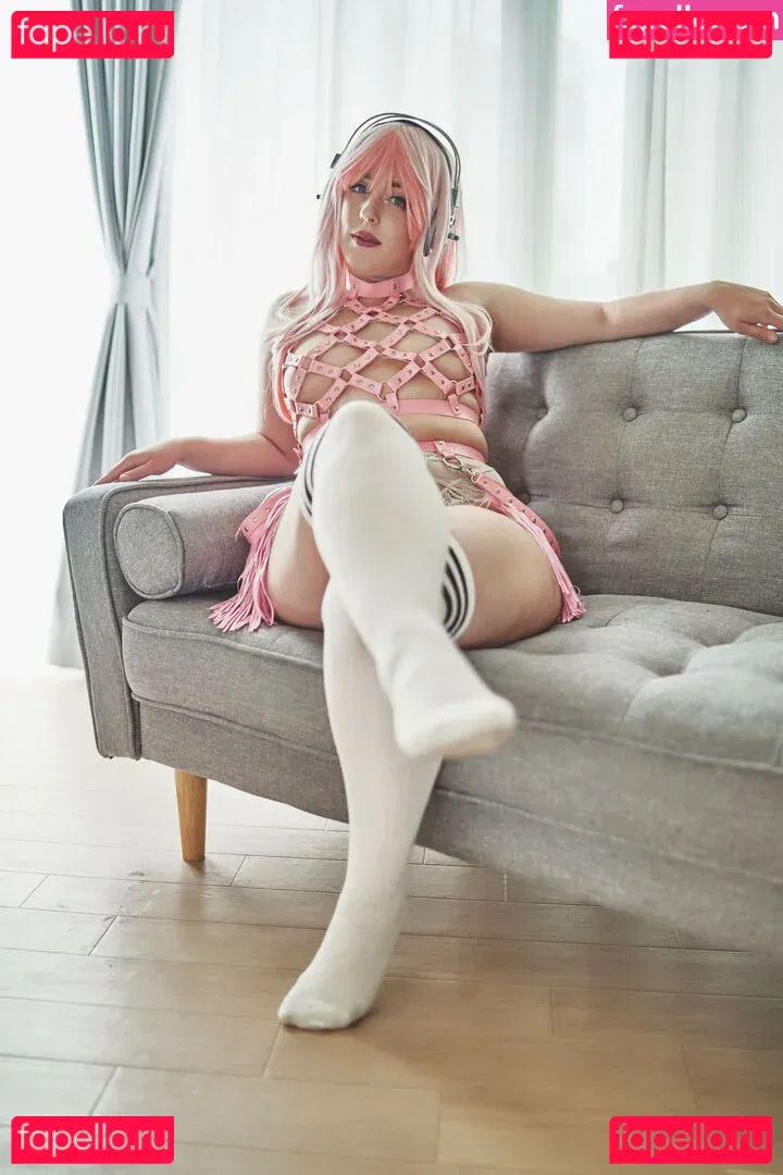 Anya Braddock Onlyfans Photo Gallery 