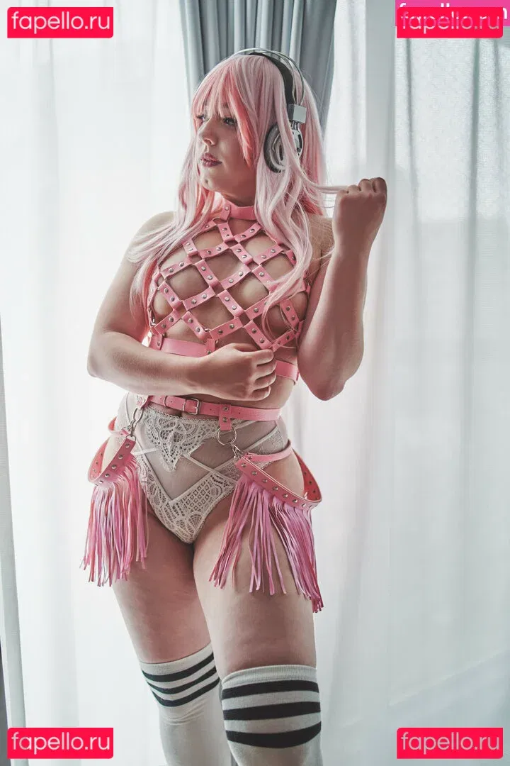 Anya Braddock Onlyfans Photo Gallery 