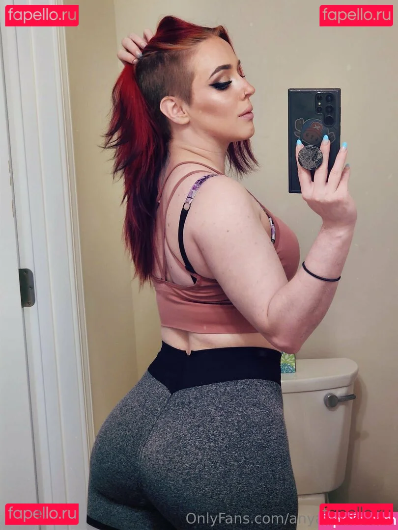 Anya Braddock Onlyfans Photo Gallery 