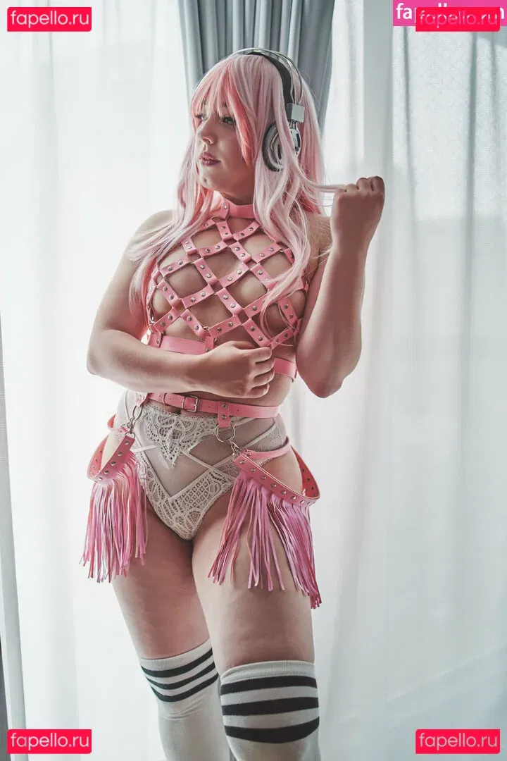 Anya Braddock Onlyfans Photo Gallery 