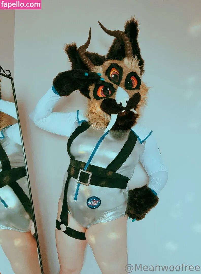 meanwoofree Onlyfans Photo Gallery 