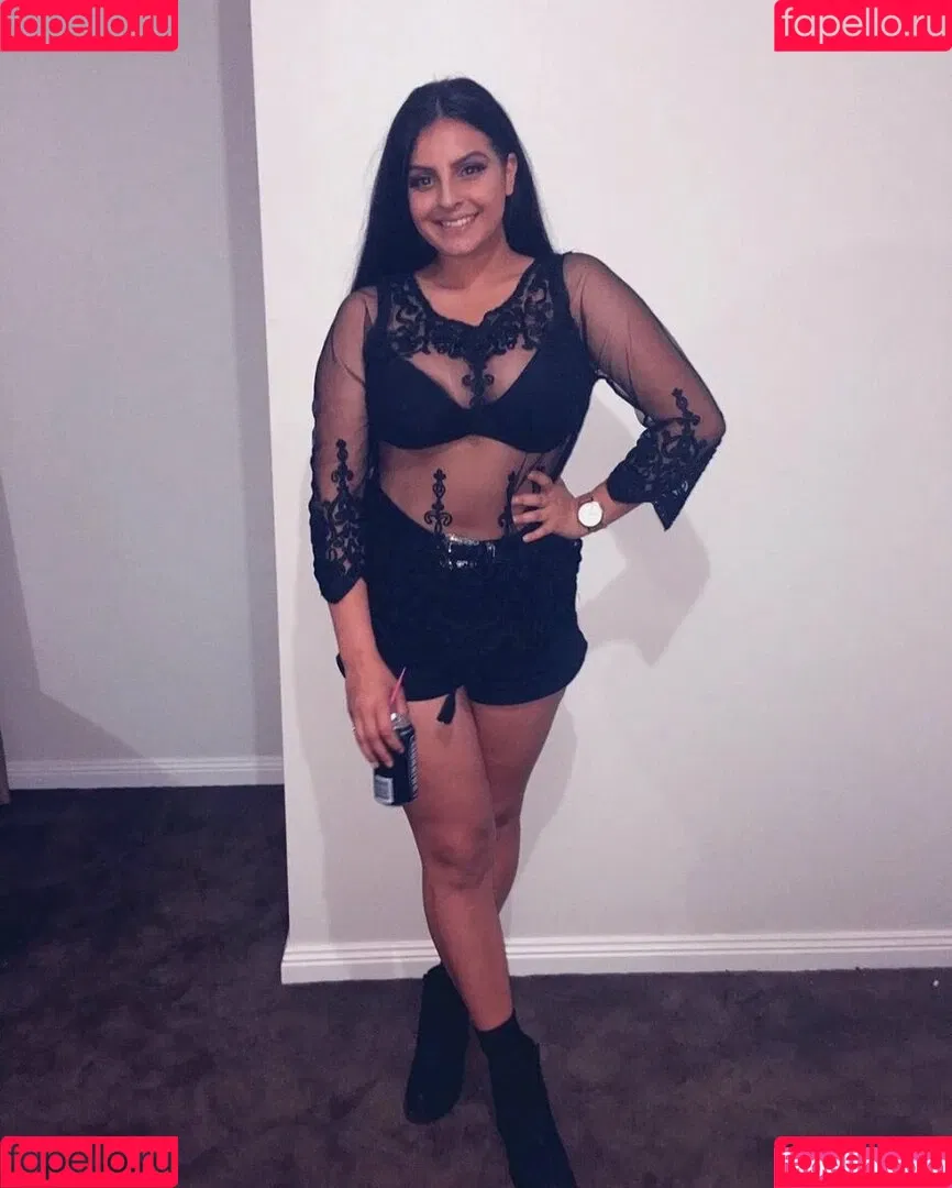 Chloe C Onlyfans Photo Gallery 