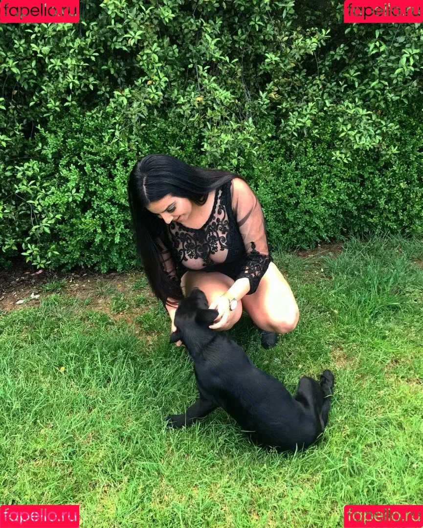 Chloe C Onlyfans Photo Gallery 