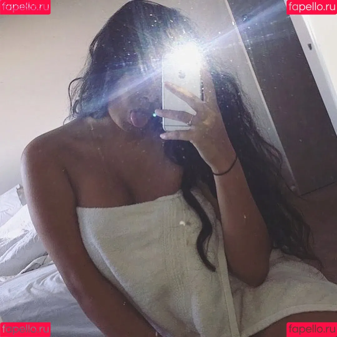 Chloe C Onlyfans Photo Gallery 