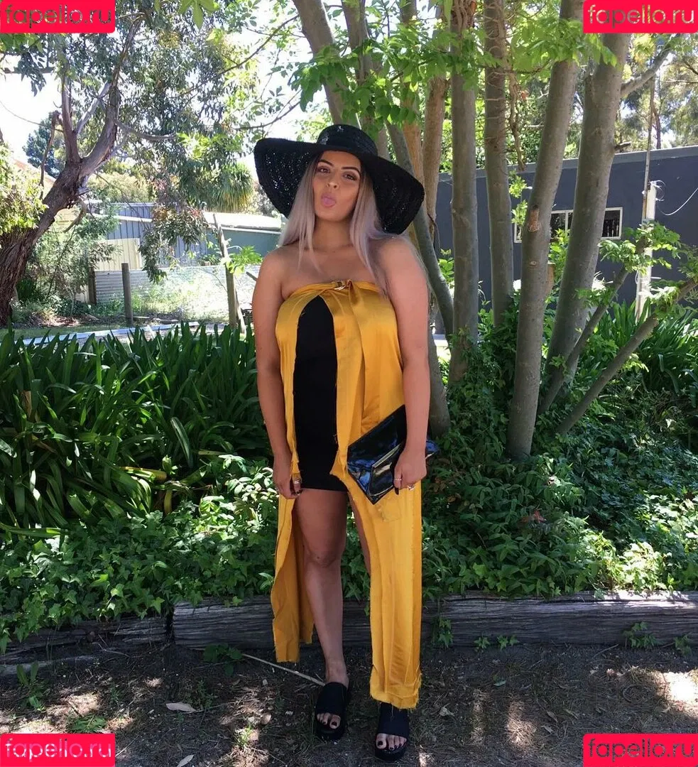 Chloe C Onlyfans Photo Gallery 