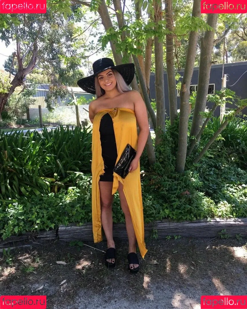 Chloe C Onlyfans Photo Gallery 