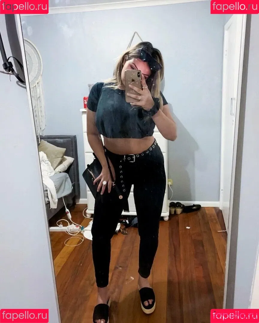 Chloe C Onlyfans Photo Gallery 