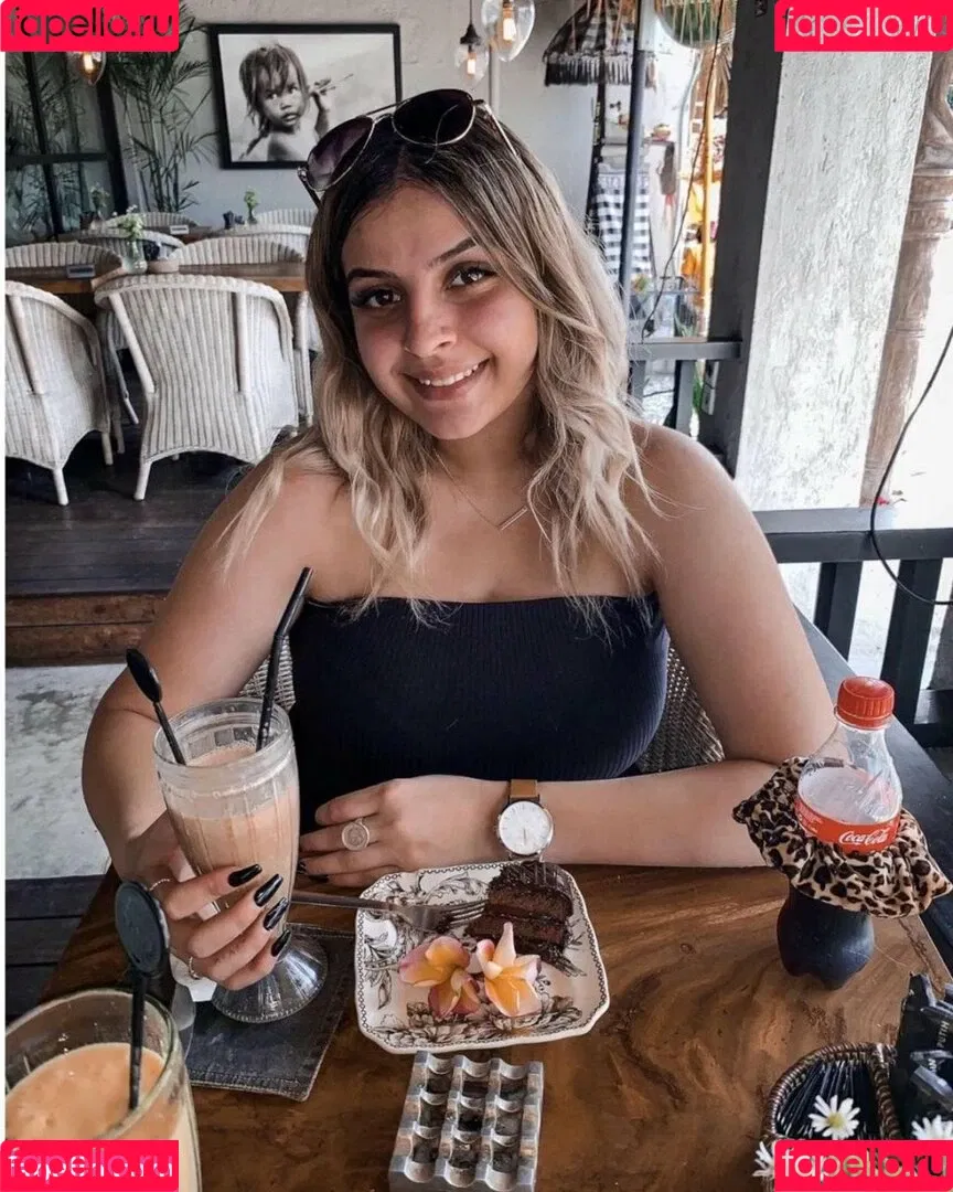 Chloe C Onlyfans Photo Gallery 