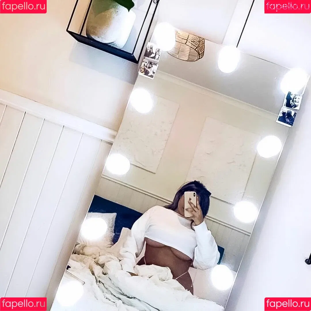 Chloe C Onlyfans Photo Gallery 