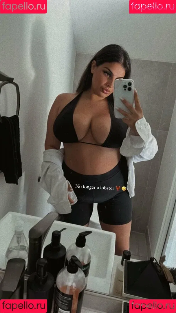 Chloe C Onlyfans Photo Gallery 