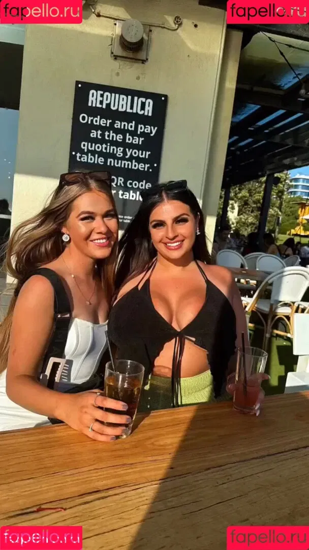Chloe C Onlyfans Photo Gallery 