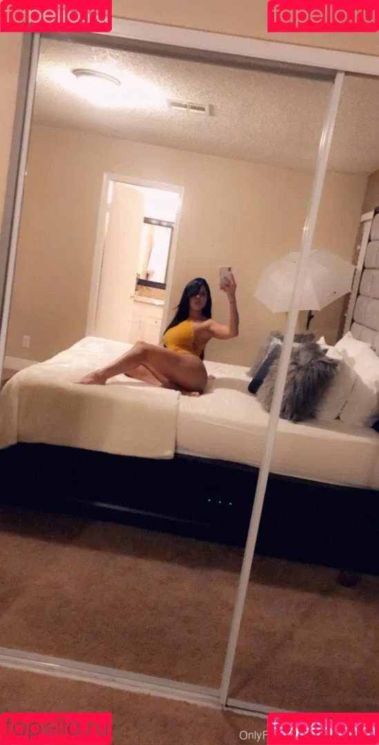Diamond Kitty Onlyfans Photo Gallery 