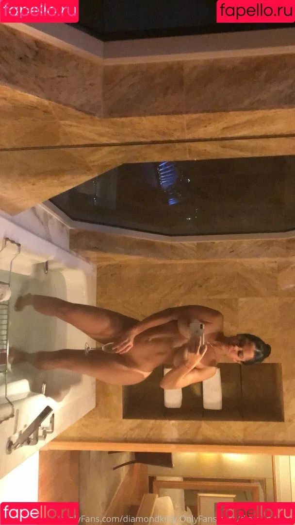 Diamond Kitty Onlyfans Photo Gallery 