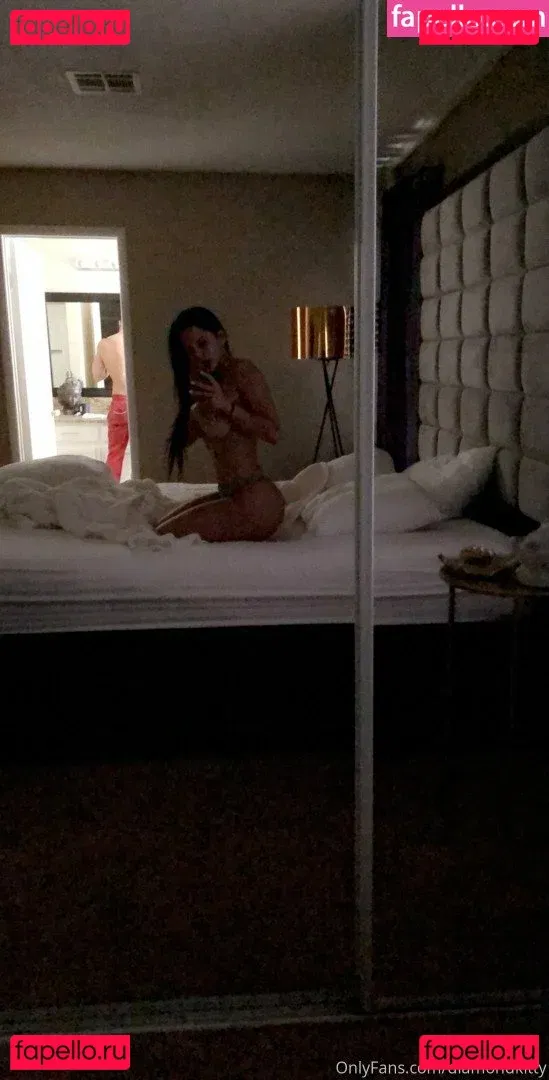 Diamond Kitty Onlyfans Photo Gallery 