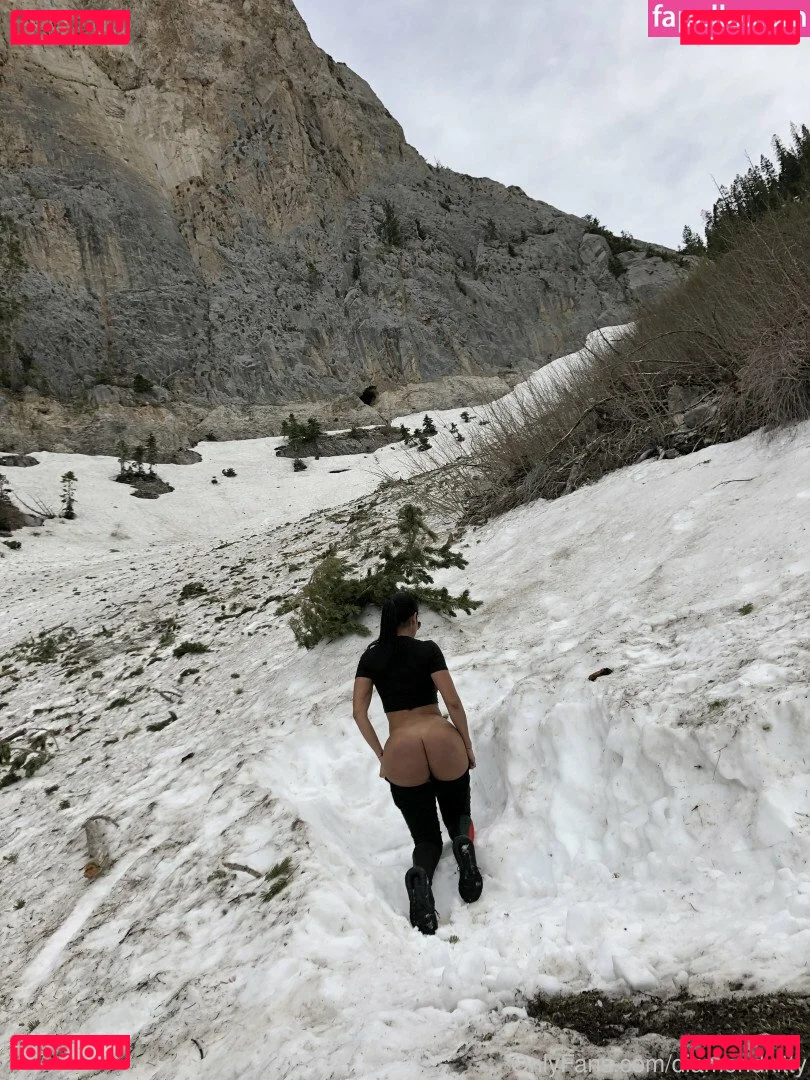 Diamond Kitty Onlyfans Photo Gallery 