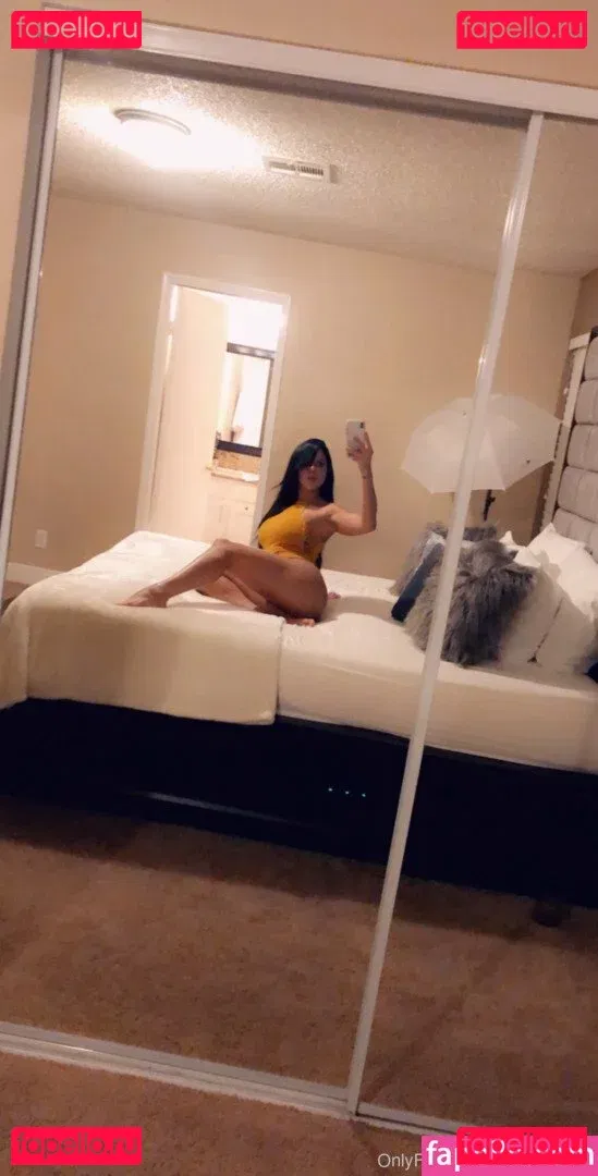 Diamond Kitty Onlyfans Photo Gallery 